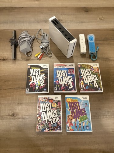 Nintendo wii console - console, white